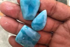 Cabujones de Larimar